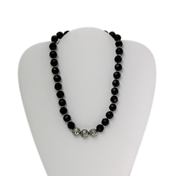 ELEGANT NECKLACE DIY PATTERN